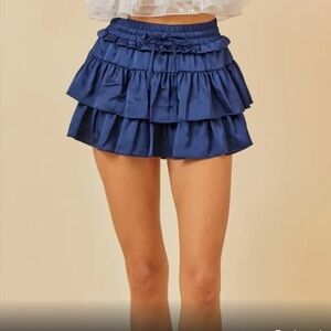 navy skirt